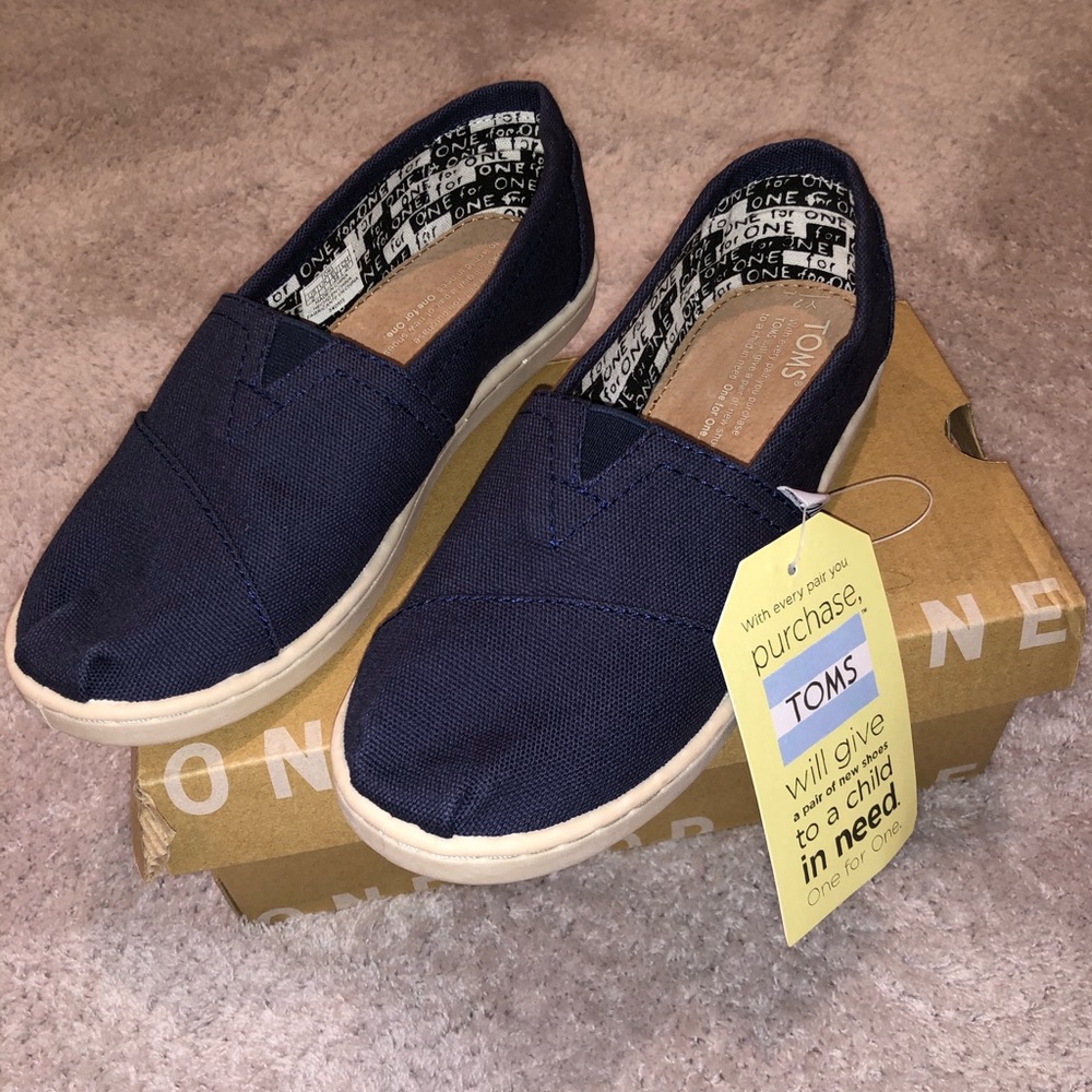 Toms Slides